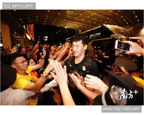 足球明星夜游兰州夜店引发热议球迷热情追随夜生活新风潮