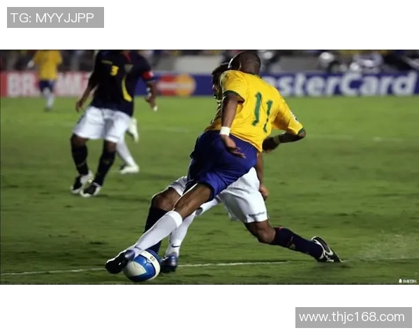 足球明星如巴哥般闪耀绿茵场的传奇与魅力解析 足球明星如巴哥般闪耀绿茵场的传奇与魅力解析