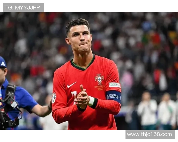 足球明星精彩瞬间汇总视频大赏让你领略球场传奇的风采与魅力 足球明星精彩瞬间汇总视频大赏让你领略球场传奇的风采与魅力